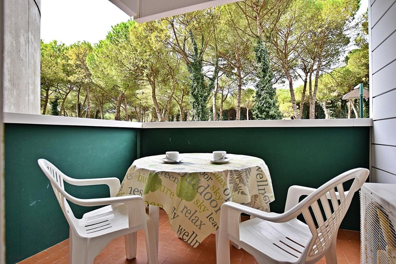 Condominio Luna 1 Lignano Sabbiadoro Esterno foto