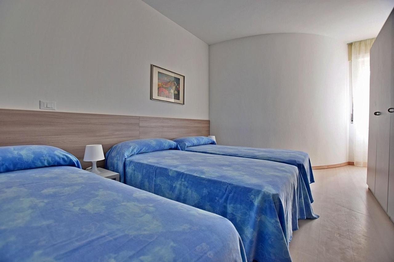 Condominio Luna 1 Lignano Sabbiadoro Esterno foto